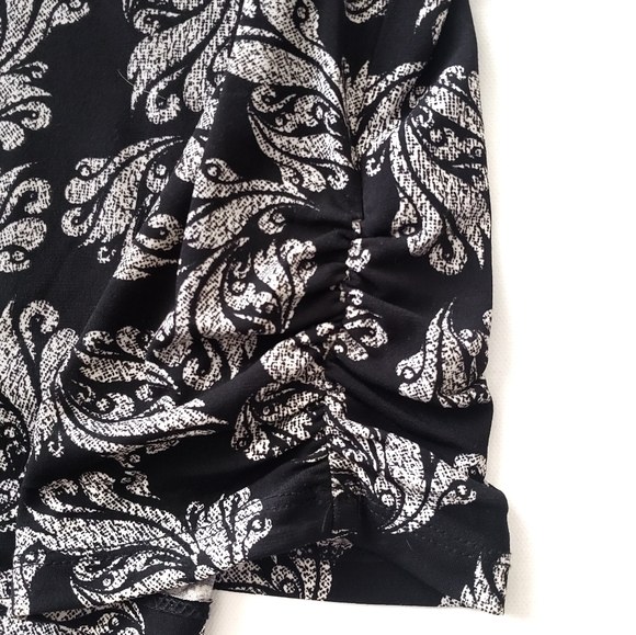 Lane Bryant Faux Wrap Short Sleeve Blouse Size 22/24 - Picture 4 of 11